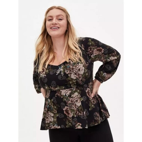 Torrid Peplum Crepe Sweetheart Neck Top Skull Floral Size 1X Whimsigoth - Picture 1 of 11